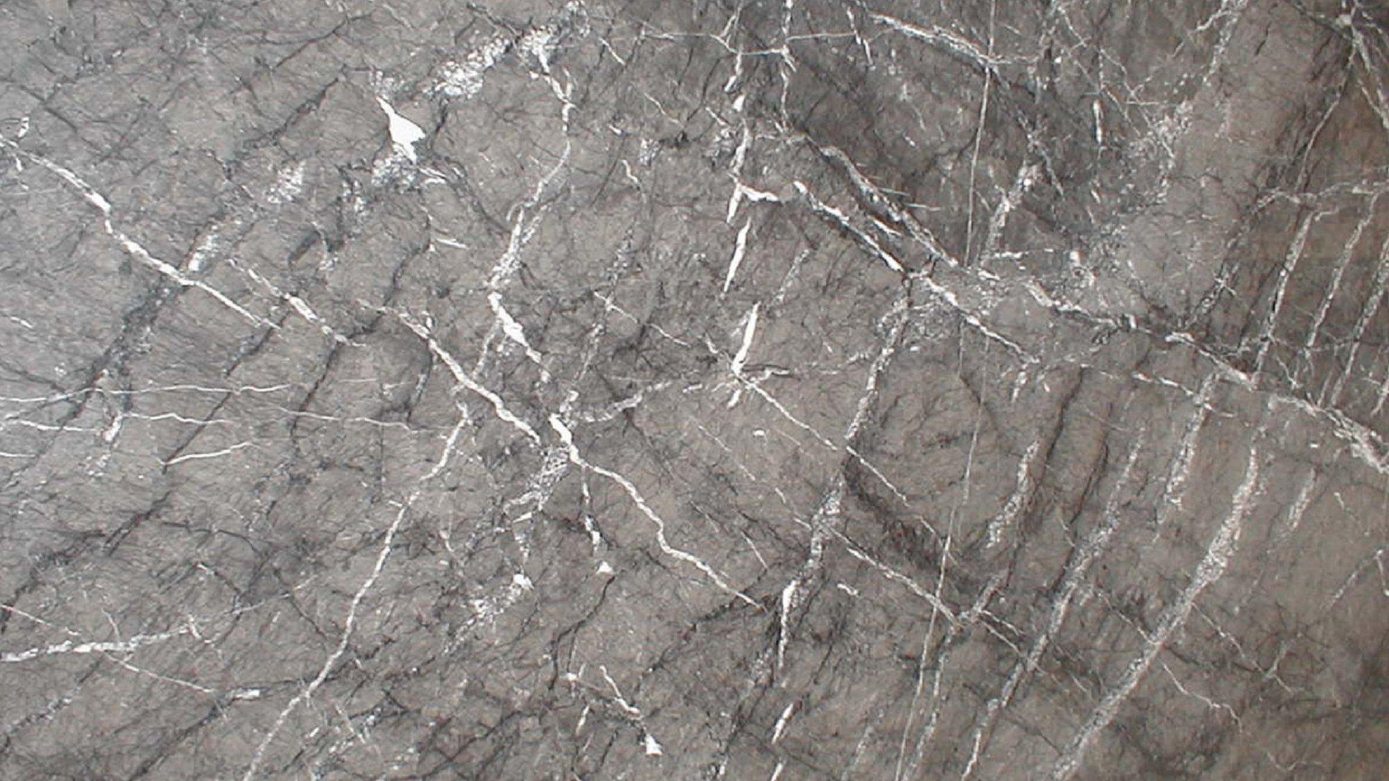 GRIGIO CARNICO